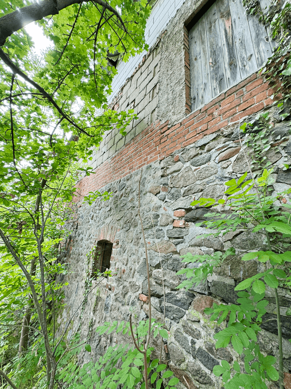 burg-angern-palas-ost